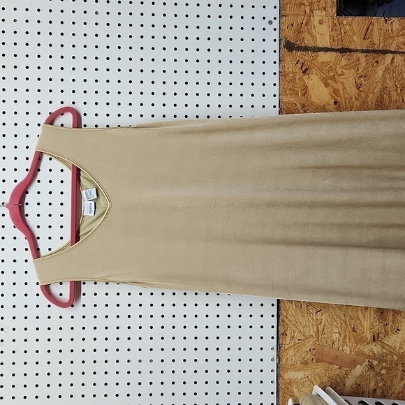 Together sleeveless dress fringe bottom women's size large gold  great condition - Picture 1 of 5
